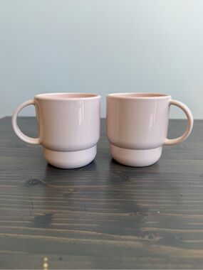 Vintage stacking Tupperware mugs